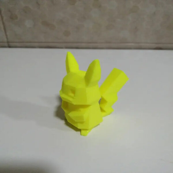 Pikachu Low-poly - Imagen 2